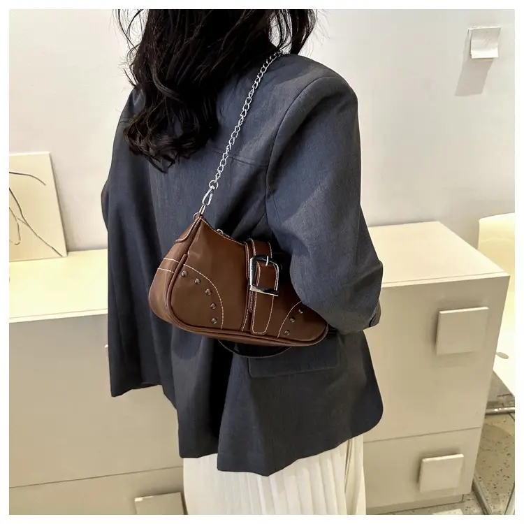 Retro Brown Leather Crossbody Bag for Women — feature 20