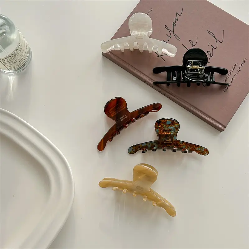 Elegant Acetic Acid Hair Clip for Women Medium Size