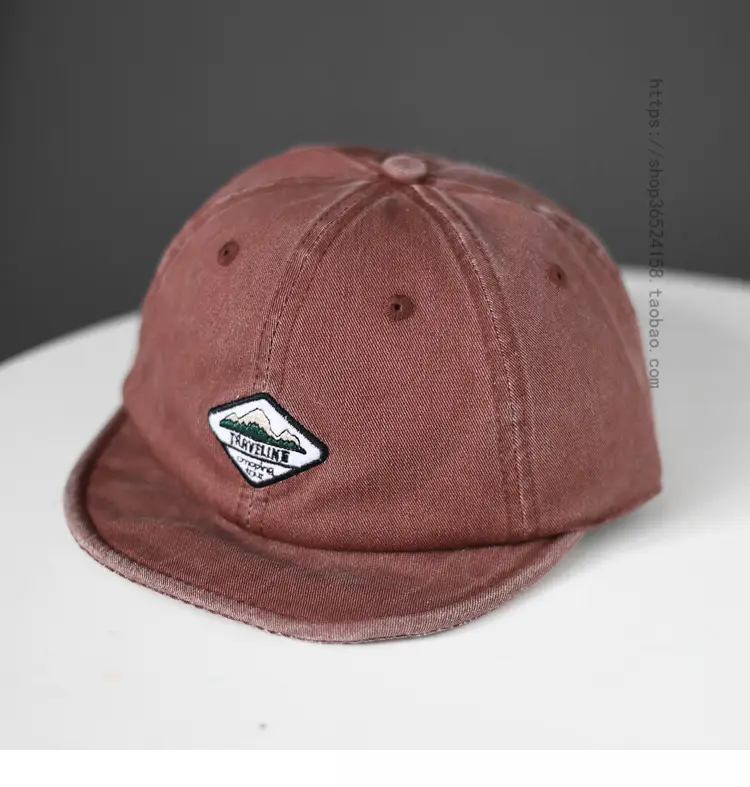 Japanese Trendy Short-Brim Cap Men Women Retro Hip Hop Baseball Cap — feature 1