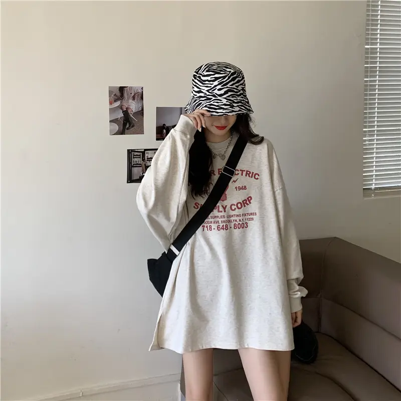 Women's Loose Sweatshirt T-Shirt with Crossbody Bag — feature 12