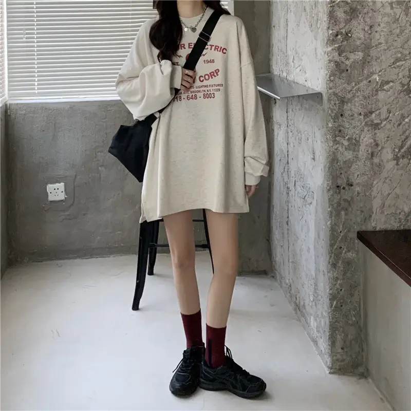 Women's Loose Sweatshirt T-Shirt with Crossbody Bag — feature 13