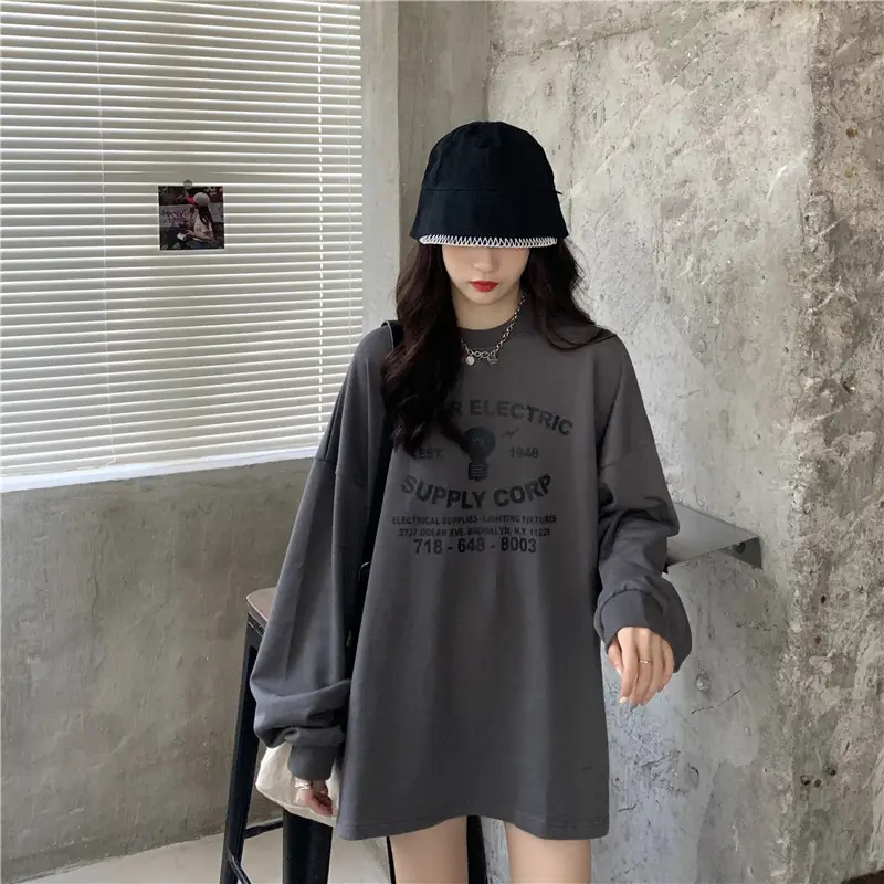 Women's Loose Sweatshirt T-Shirt with Crossbody Bag — feature 20