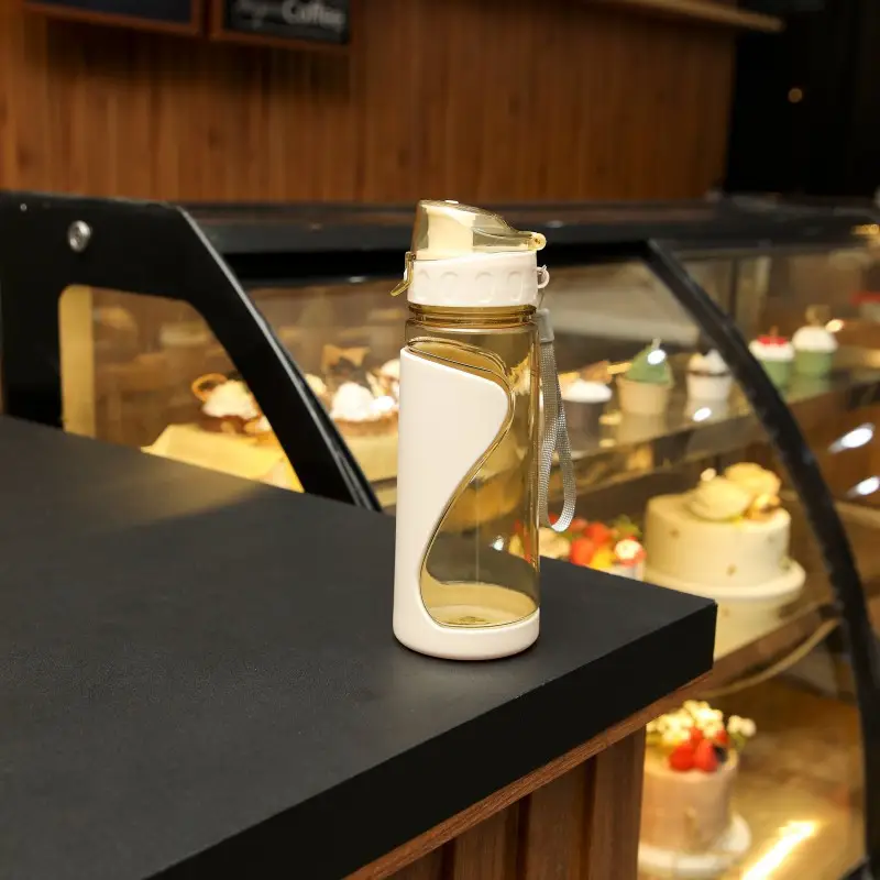 Double-Layer Plastic Tumbler Cups for Summer Water Bottles — feature 4