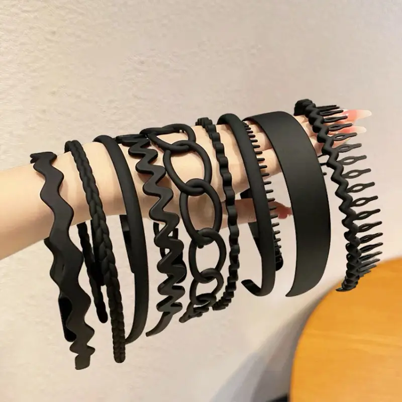 Anti-Slip Toothed Hairband for Women with Bangs