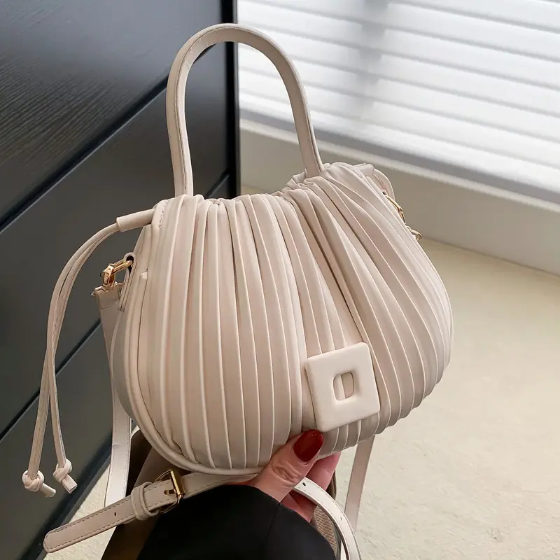 Light Green Pleated Shoulder Bag for Women - Image 11