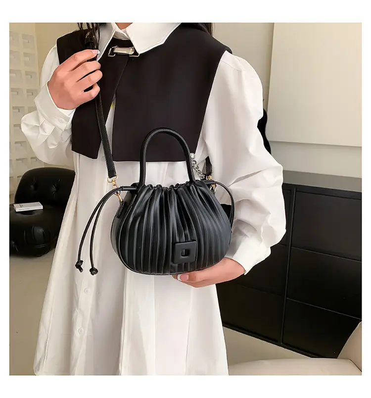 Light Green Pleated Shoulder Bag for Women — feature 18