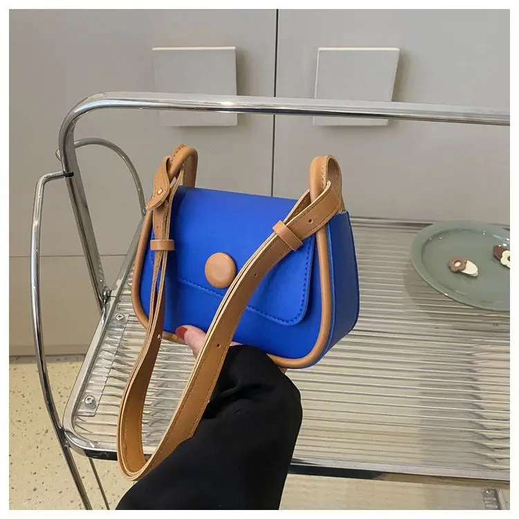 Women's Textured Shoulder Bag 2026 New Style — feature 13