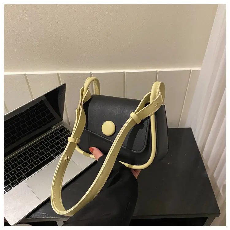 Women's Textured Shoulder Bag 2026 New Style — feature 19