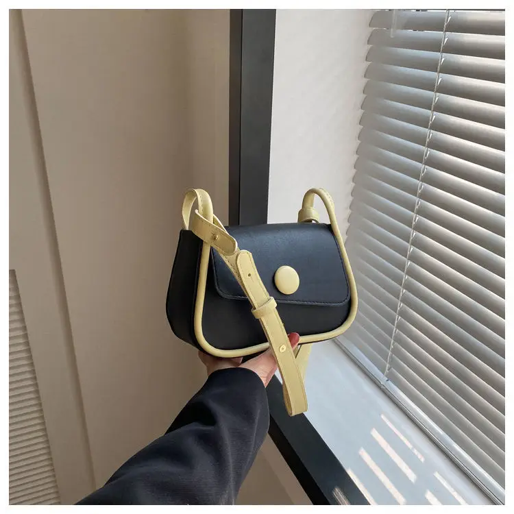 Women's Textured Shoulder Bag 2026 New Style — feature 22