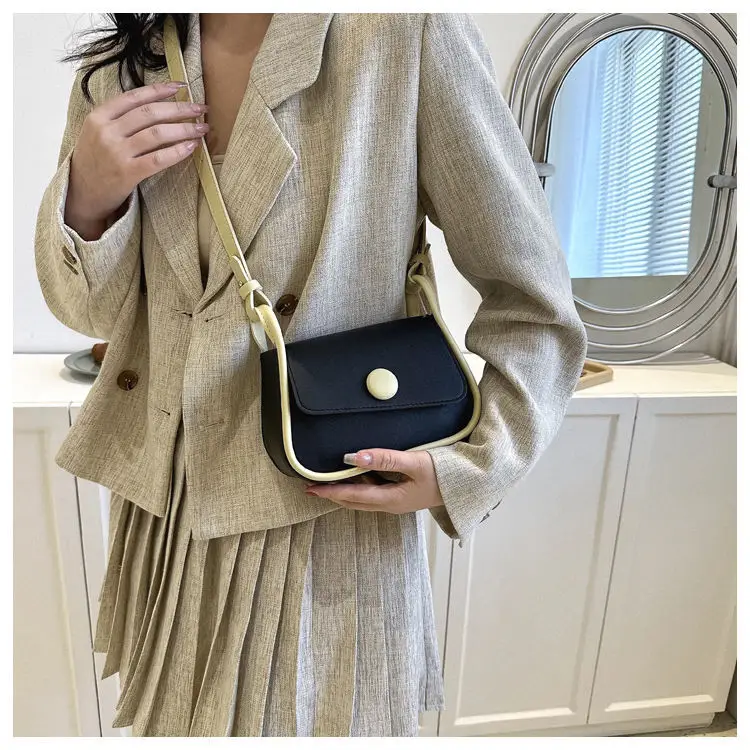 Women's Textured Shoulder Bag 2026 New Style — feature 31