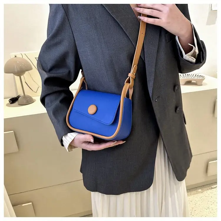 Women's Textured Shoulder Bag 2026 New Style — feature 40