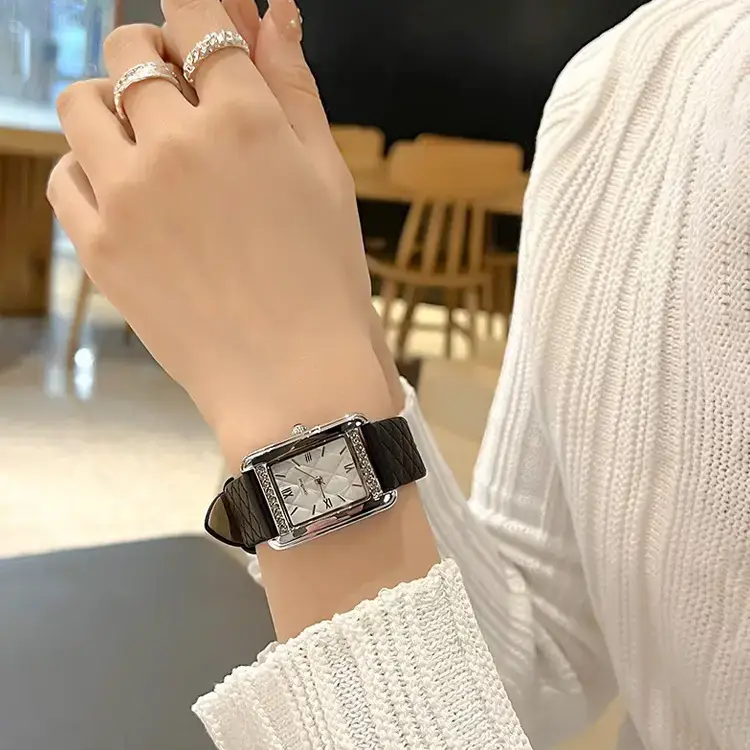 Bobobird Diamond Studded Women's Watch Black Leather Band — feature 5