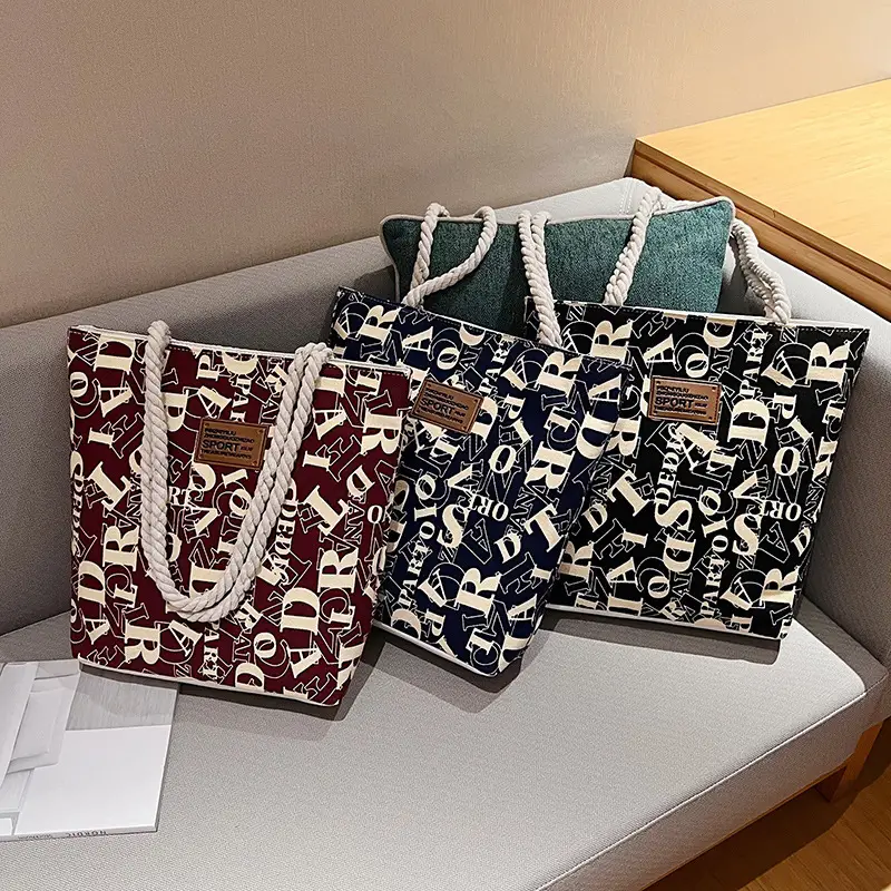 2023 Printed Women's Shoulder Bag Black White