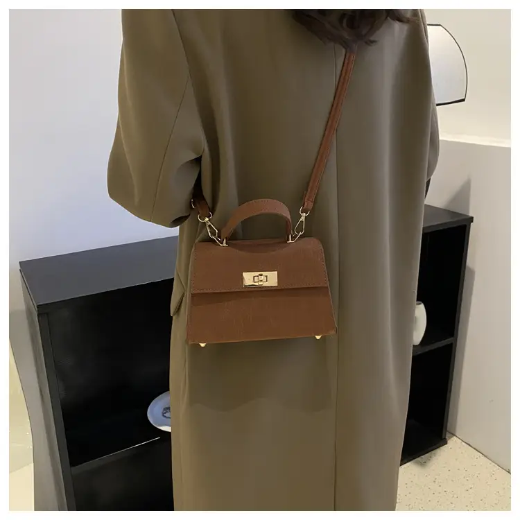 Black Stone Pattern Shoulder Bag for Women 2023