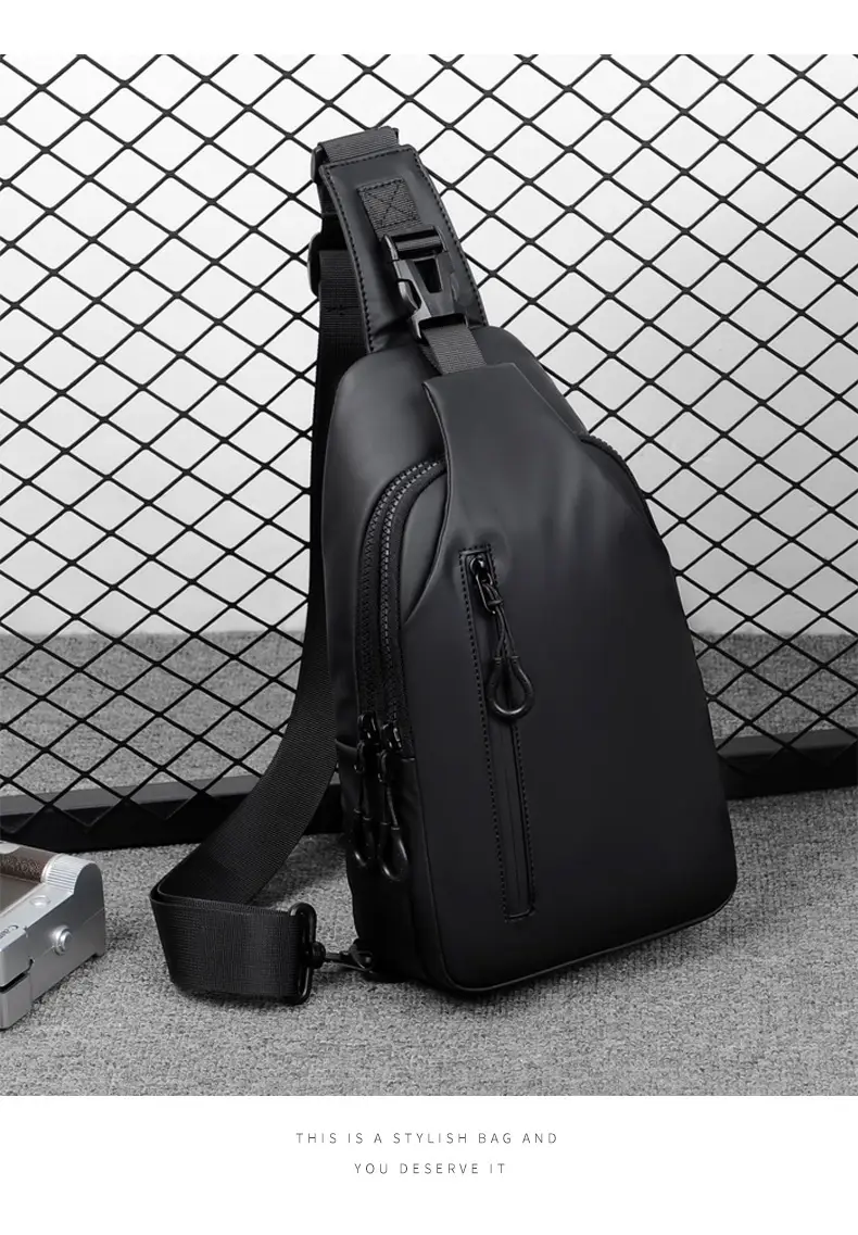 USB Leather Crossbody Bag Water Repellent Small — feature 26