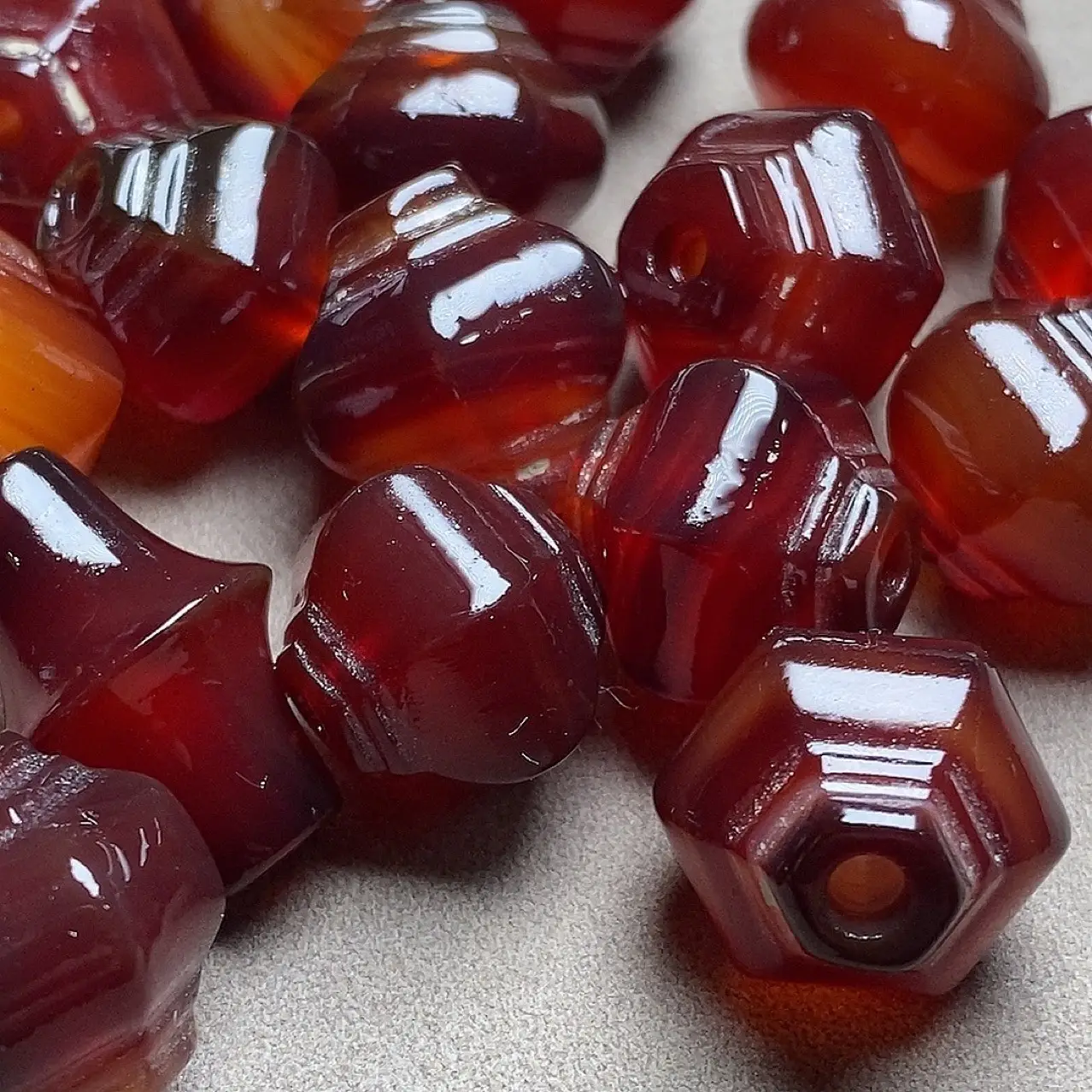 Natural Agate Red Hexagonal Loose Beads - Image 3