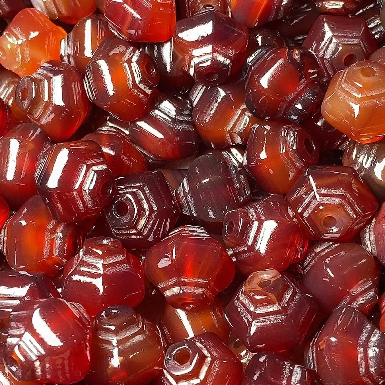 Natural Agate Red Hexagonal Loose Beads — feature 4