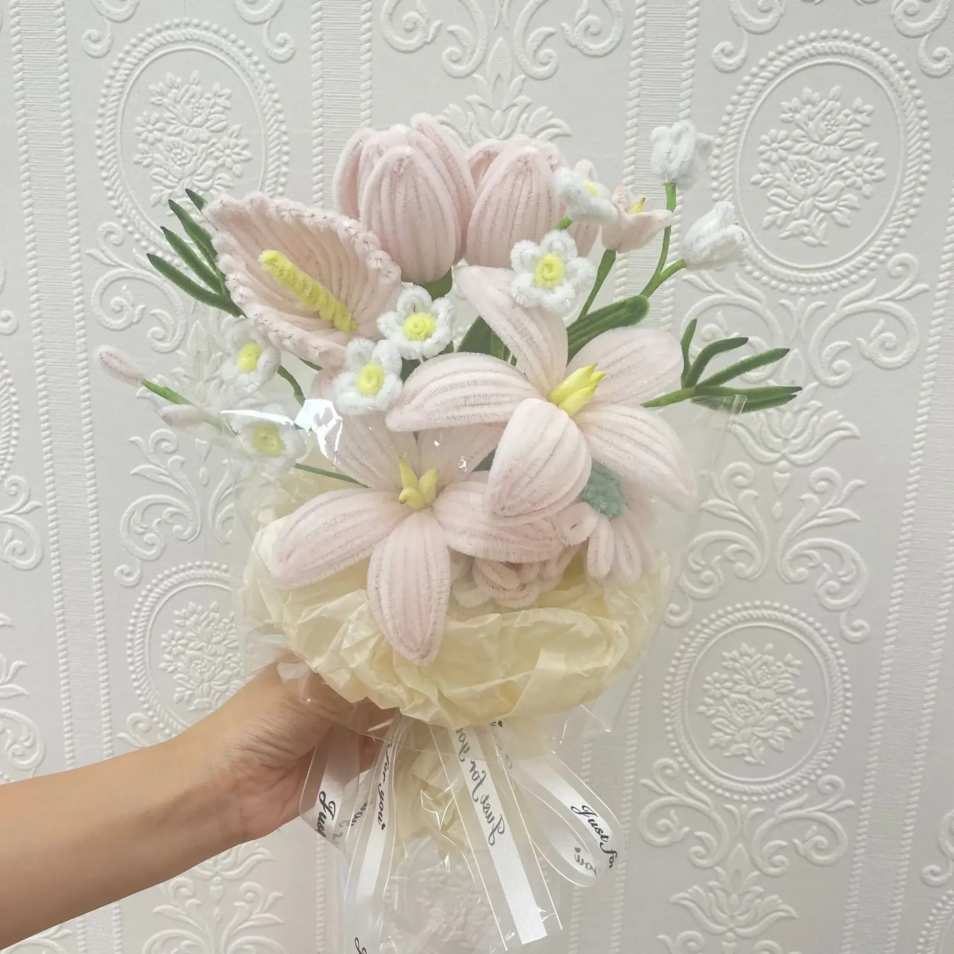"Yu" See Beauty-Pink White suit {Including Wrapping Paper}