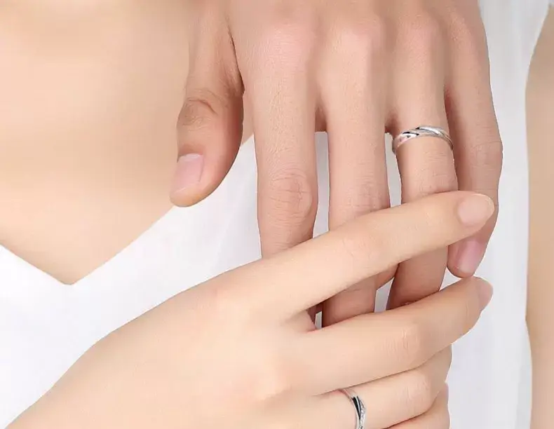 Platinum Adjustable Couple Ring with Moissanite Diamonds — feature 16