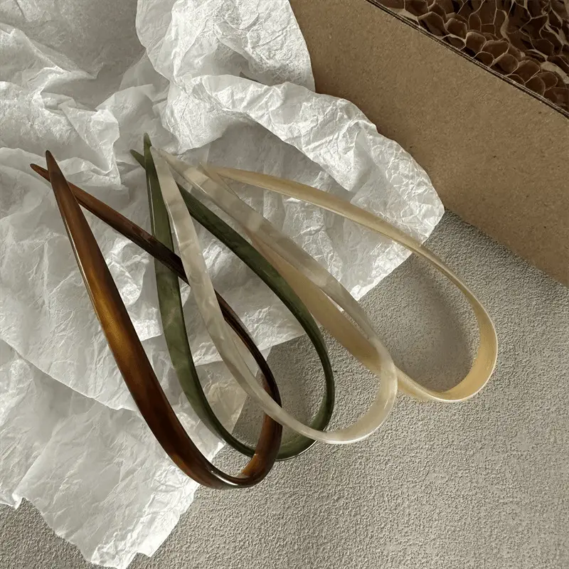 Elegant U-Shaped Hairpin for Girls in Green Brown Cream