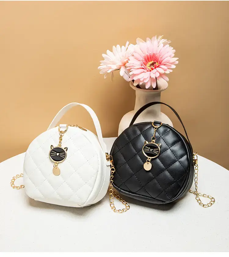 Women's Mini Chain Bag Black Shoulder Crossbody — feature 9