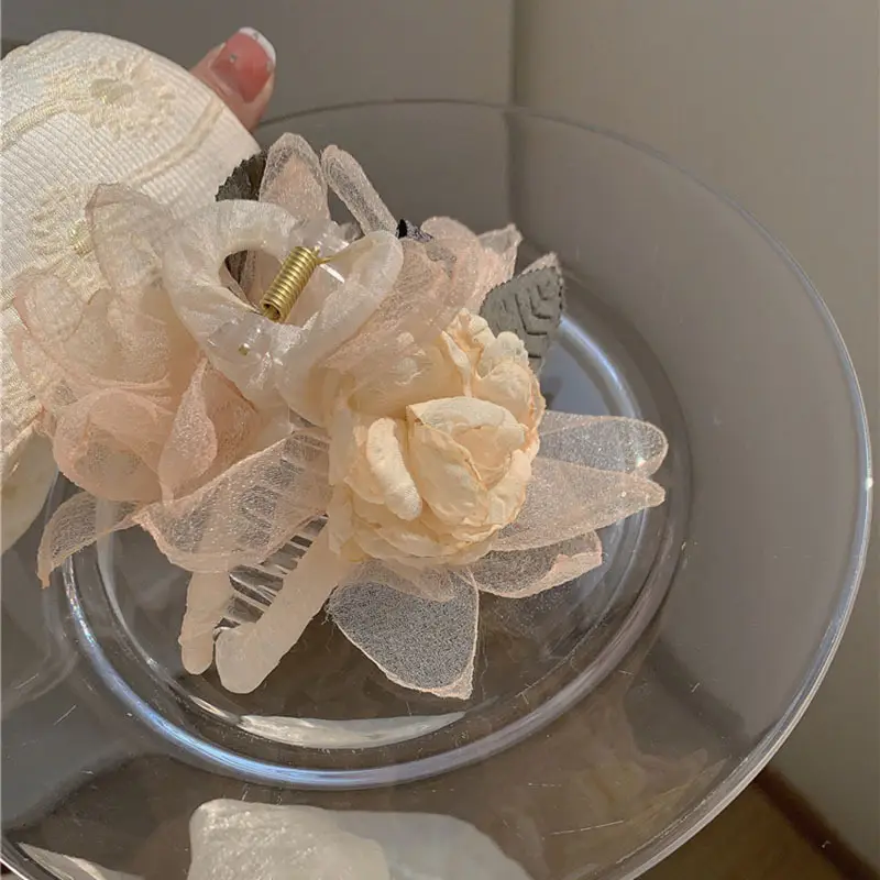 Gentle Wind Large Flower Hair Clip 2023 Spring New - Image 3