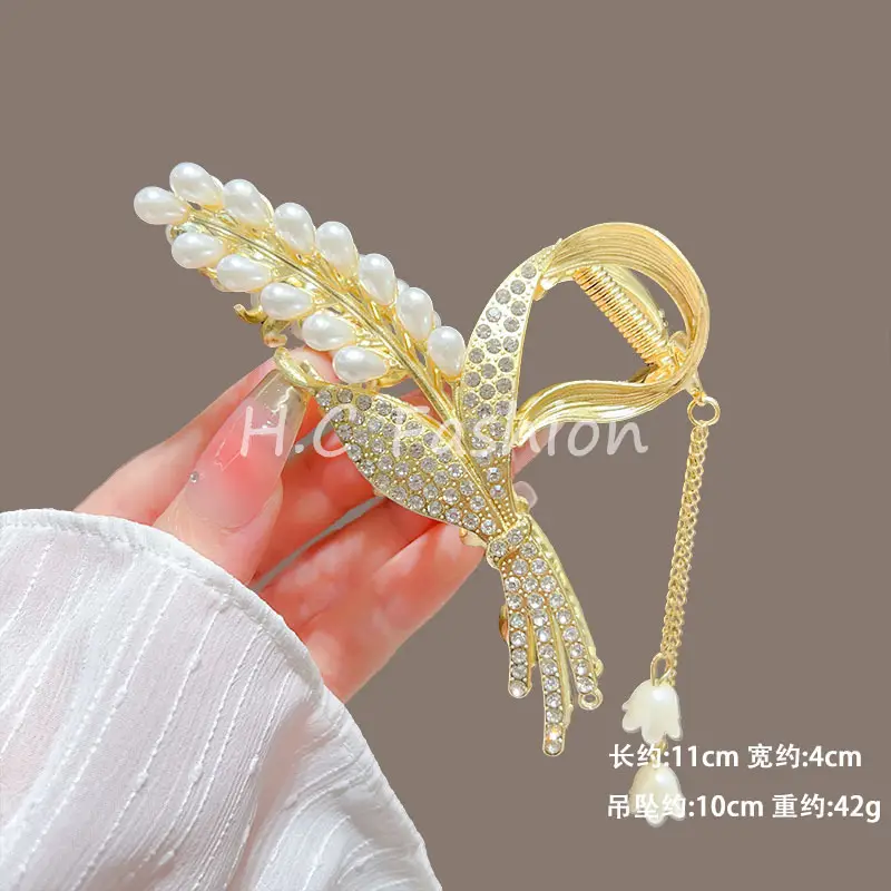 Gold Sparkly Orchid Ear Hairpin for Women - Image 2