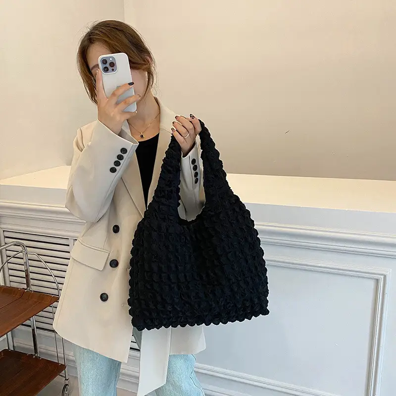 2022 Korean Style Heart Pleated Bubble Bag - Image 6