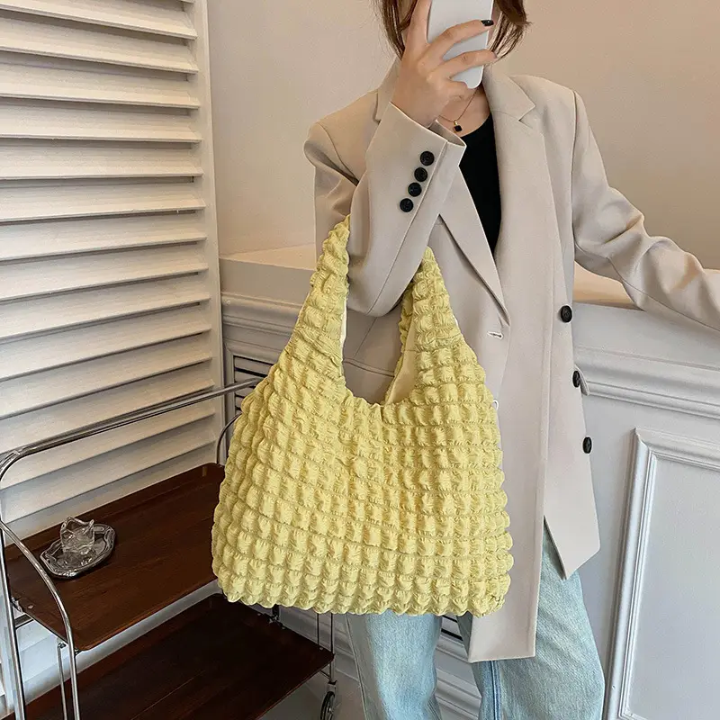 2022 Korean Style Heart Pleated Bubble Bag - Image 9