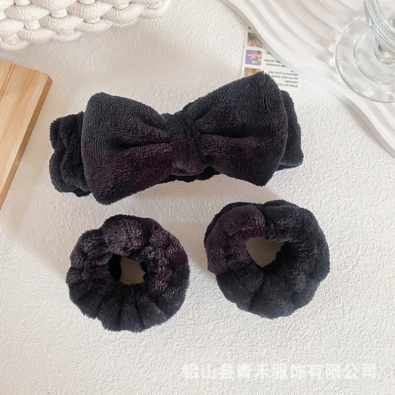 Korean Style Butterfly Hairbands Set for Women - Image 3