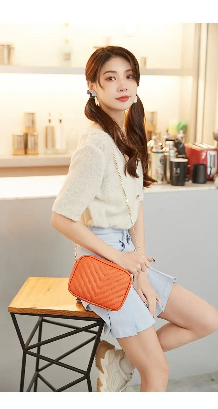 Red Quilted Chain Shoulder Bag for Women — feature 13