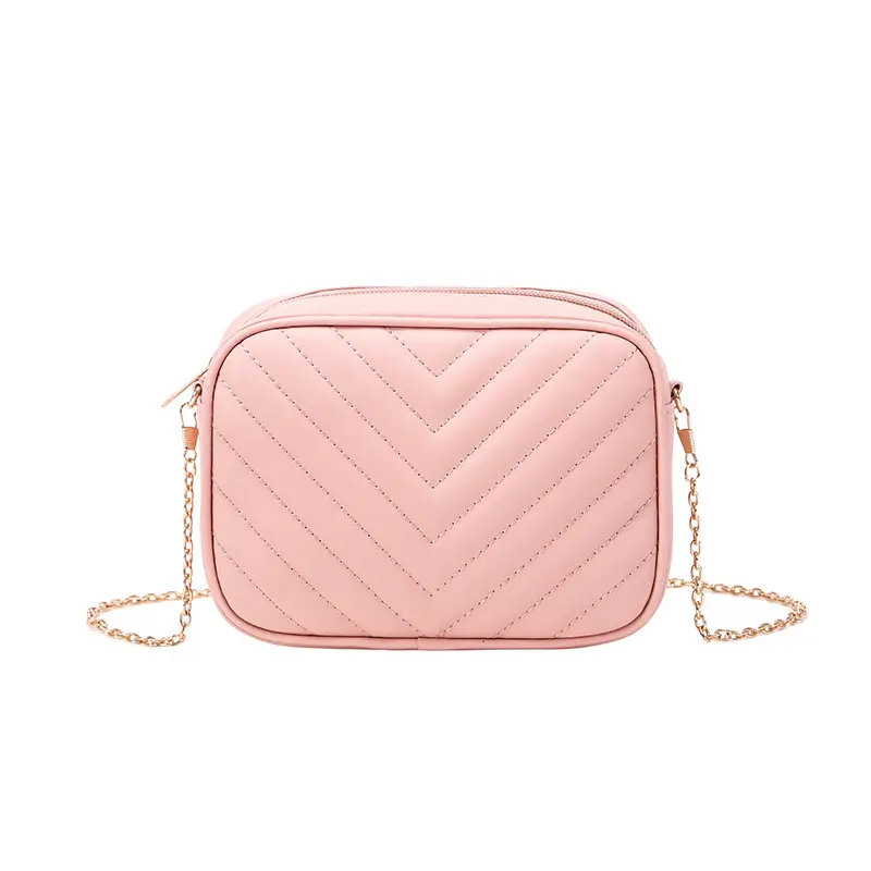 Red Quilted Chain Shoulder Bag for Women - Image 11