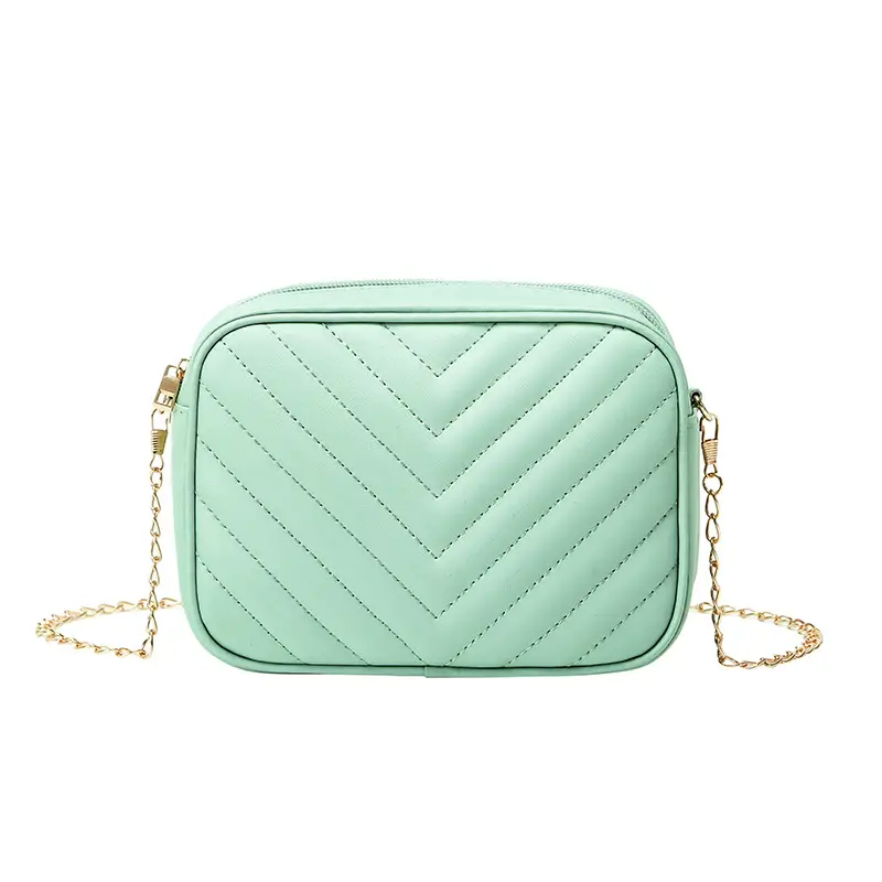 Red Quilted Chain Shoulder Bag for Women - Image 2