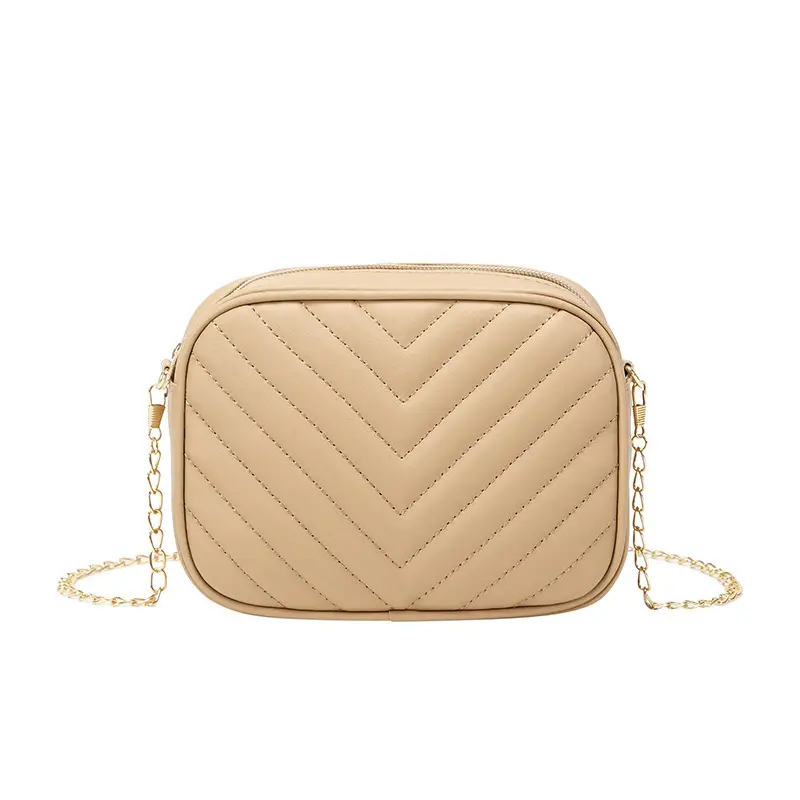 Red Quilted Chain Shoulder Bag for Women - Image 8