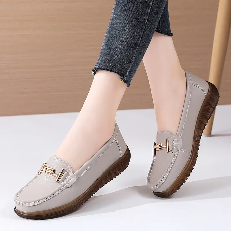 Genuine Leather hollow-out loafers for women 2022 summer new breathable flat hole shoes for pregnant women plus size soft bottom mother shoes