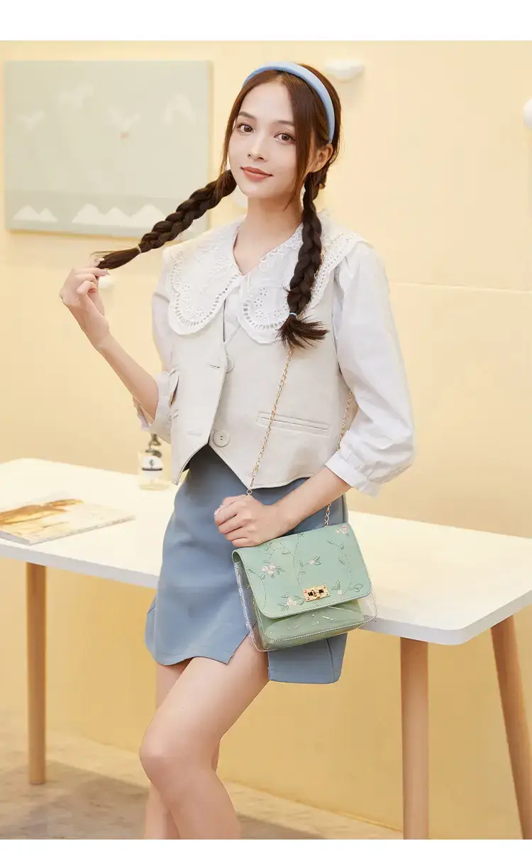 White Antique Embroidered Shoulder Bag with Chain — feature 14