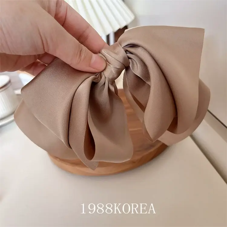 Red Satin Bow Hairpin for Women — feature 12