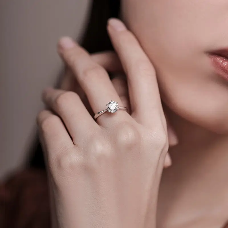 Clearance Mosan Diamond Moissanite Ring Women's 18K Platinum Wedding Ring