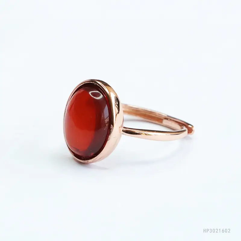 Guan Yu S925 Silver Inlaid Natural Amber Ring - Image 3