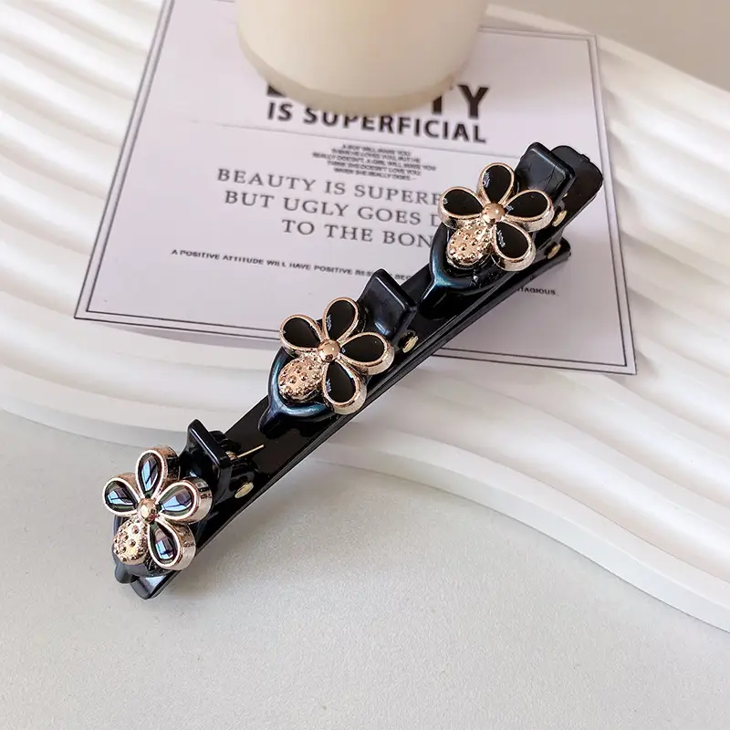 Celebrity Style Butterfly Hair Clips for Women - Image 12