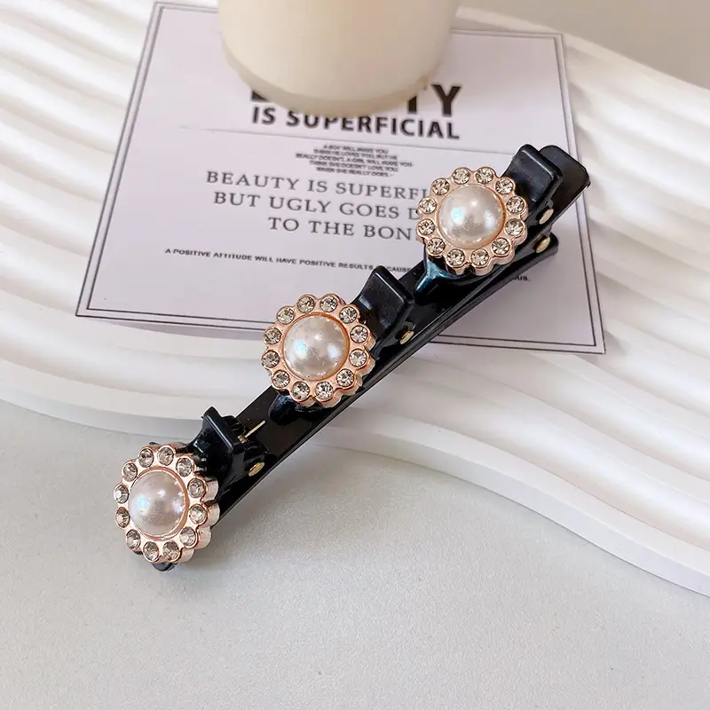 Celebrity Style Butterfly Hair Clips for Women - Image 3
