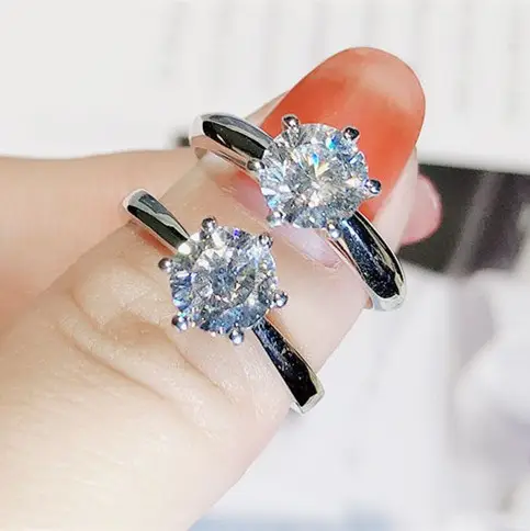 Zhou Family Classic Six Claw Moissanite Ring 18K Gold - Image 15