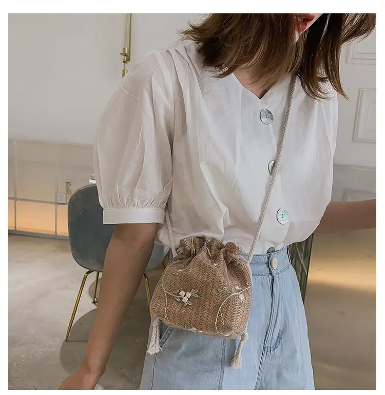Crossbody Bag for Girls 2026 New Trendy Straw Woven Mini — feature 11