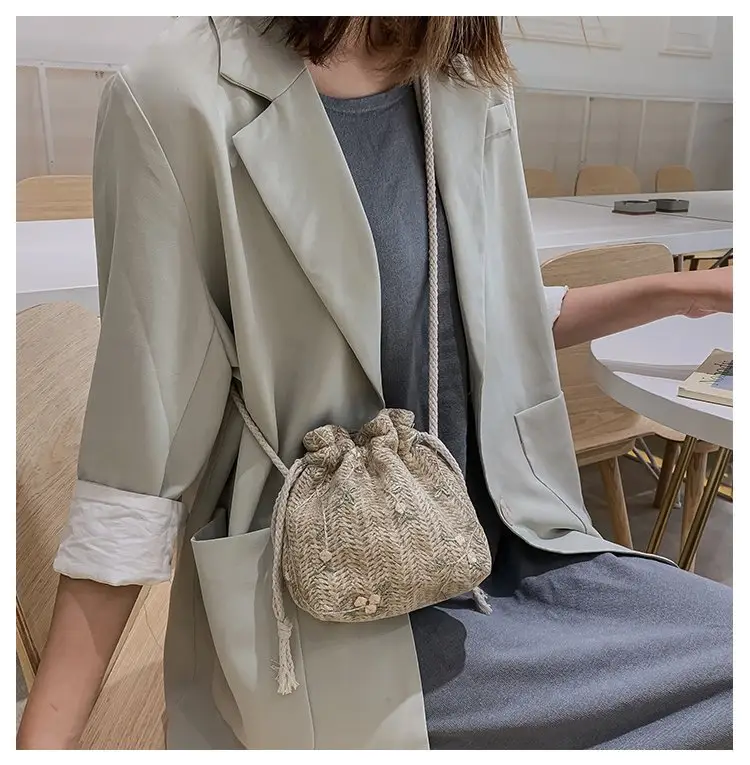 Crossbody Bag for Girls 2026 New Trendy Straw Woven Mini — feature 15