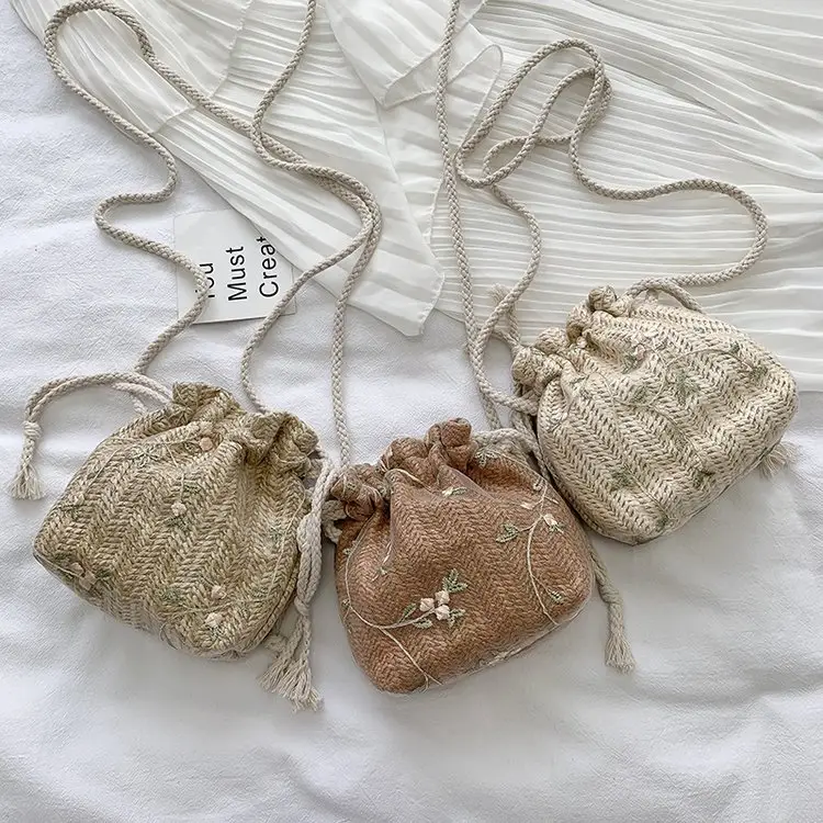 Crossbody Bag for Girls 2026 New Trendy Straw Woven Mini — feature 2