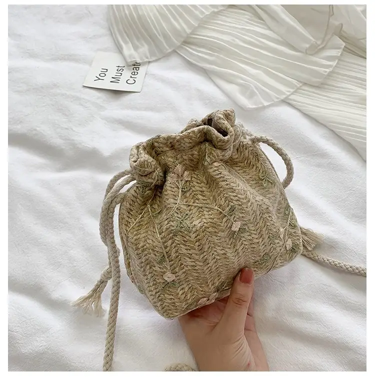 Crossbody Bag for Girls 2026 New Trendy Straw Woven Mini — feature 29