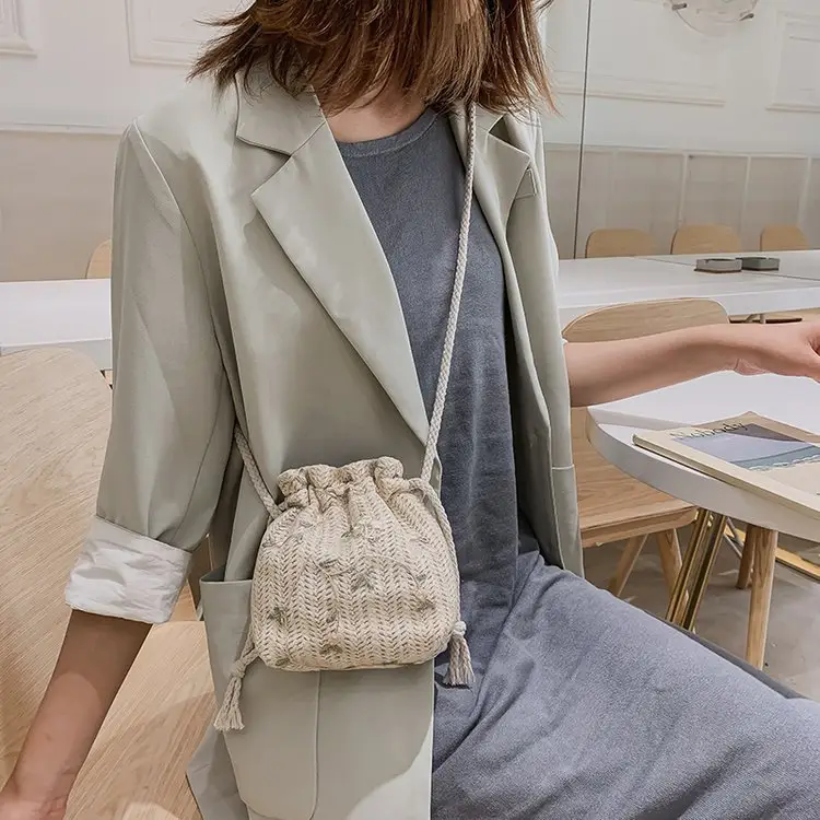 Crossbody Bag for Girls 2026 New Trendy Straw Woven Mini — feature 4