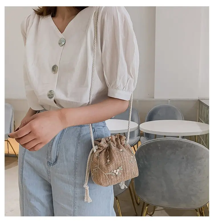 Crossbody Bag for Girls 2026 New Trendy Straw Woven Mini — feature 9