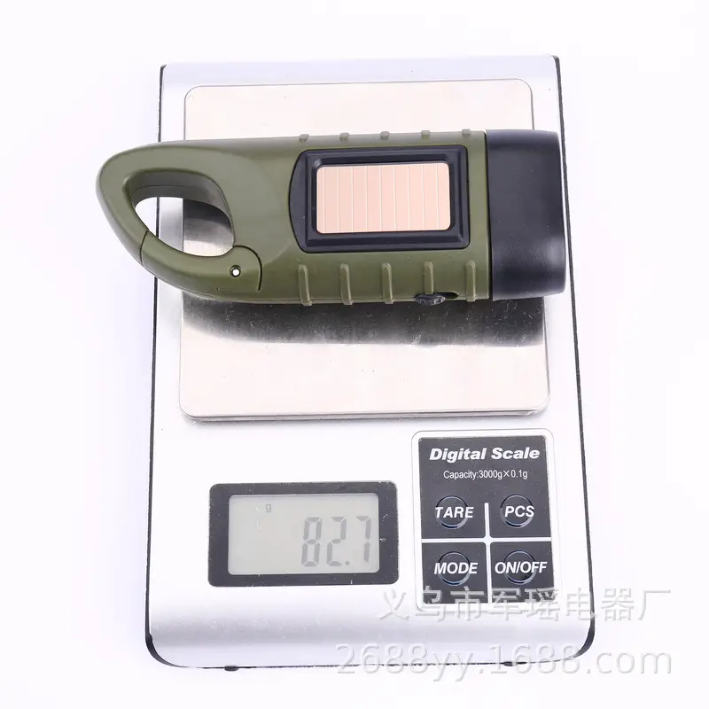 Solar Hand-Crankled Emergency Light Outdoor Camping Flashlight - Image 5