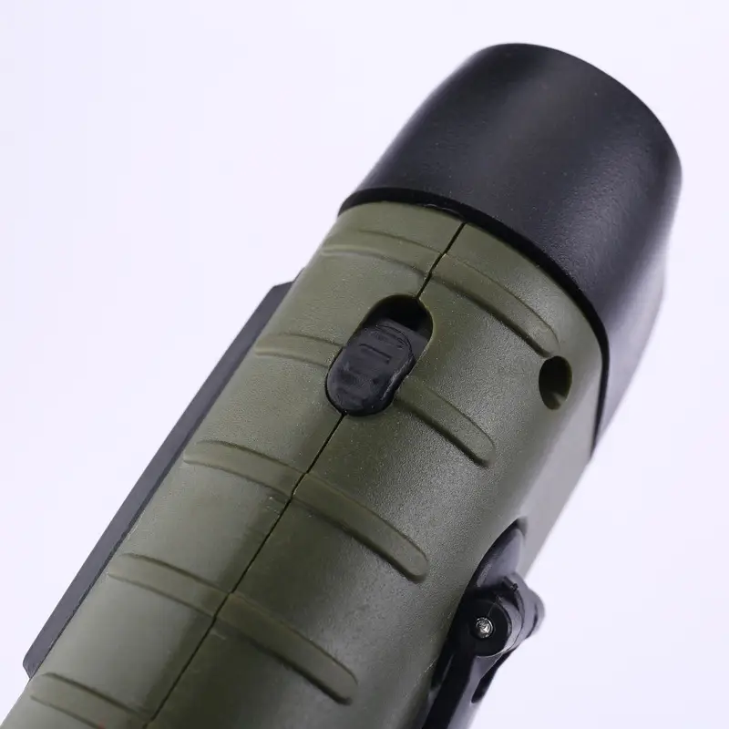 Solar Hand-Crankled Emergency Light Outdoor Camping Flashlight — feature 5
